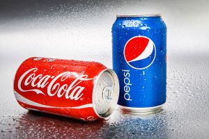 Сoca-Cola и PepsiCo приостанавливают деятельность в России